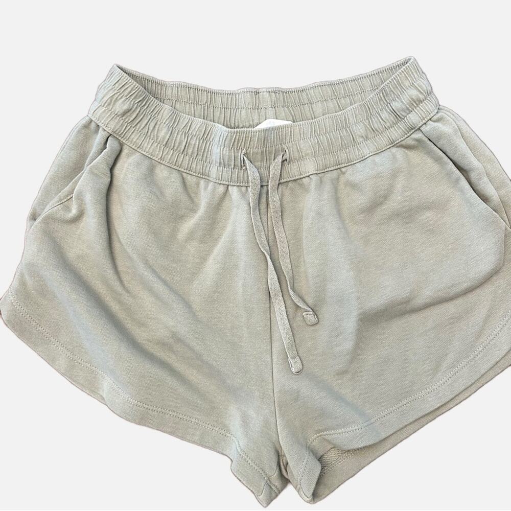 H&M Women’s Greenish Gray Sweat Shorts Size Small